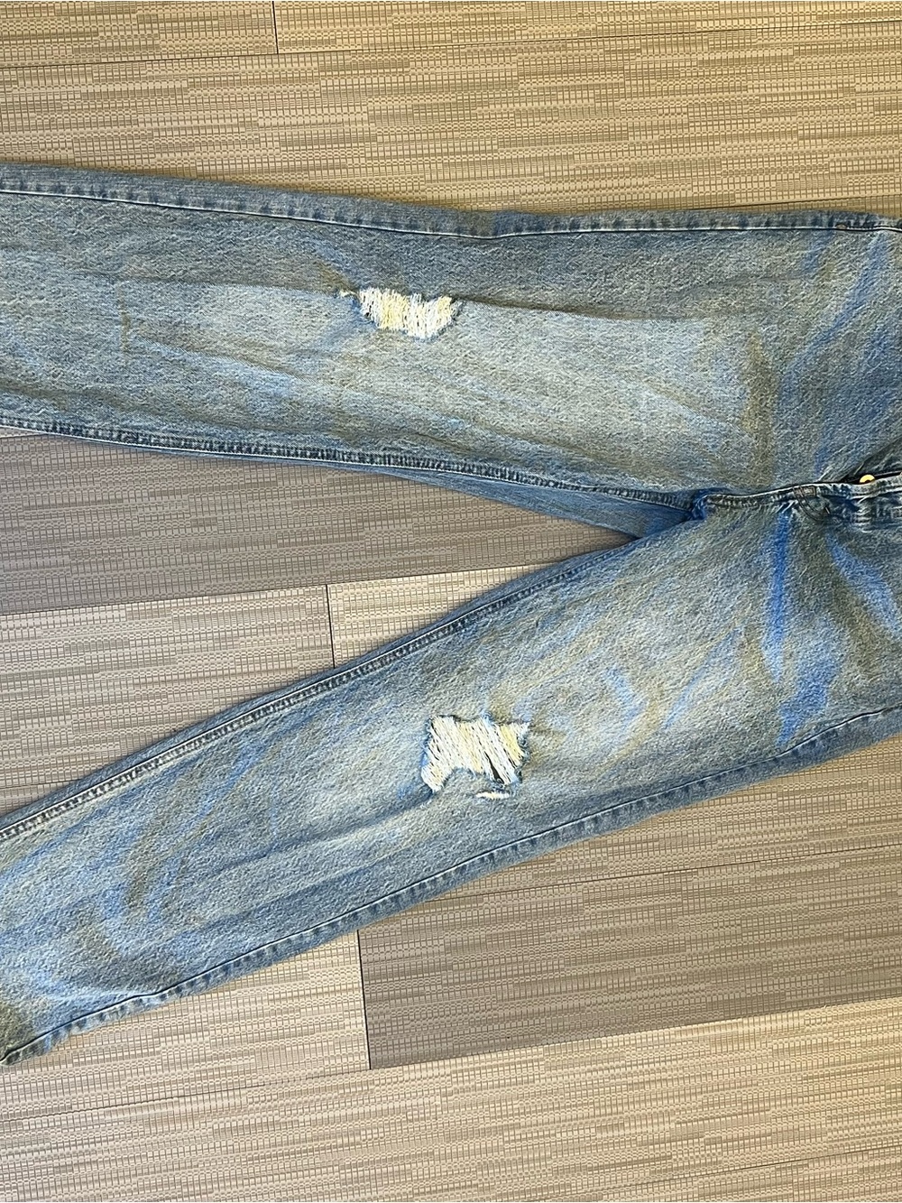 wild fable Women’s Light Blue Distressed Straight Leg Jeans